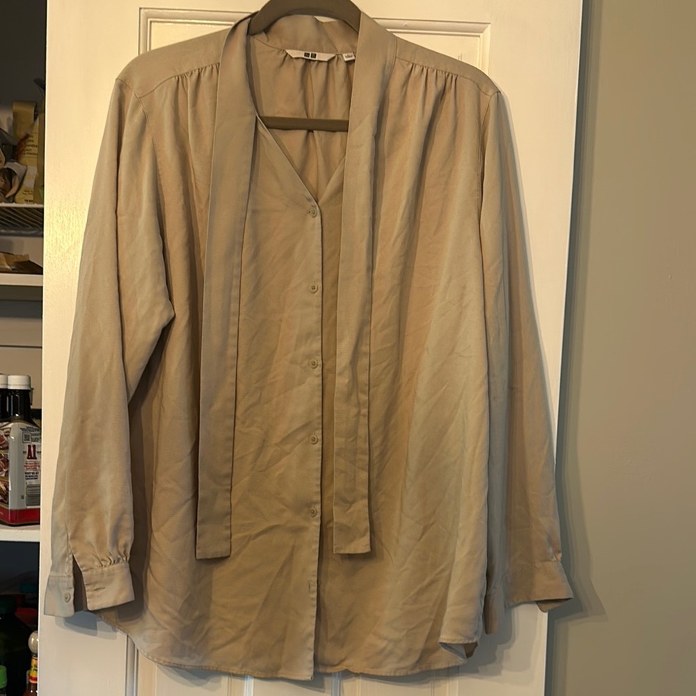 Uniqlo Cream Button-Up Shirt